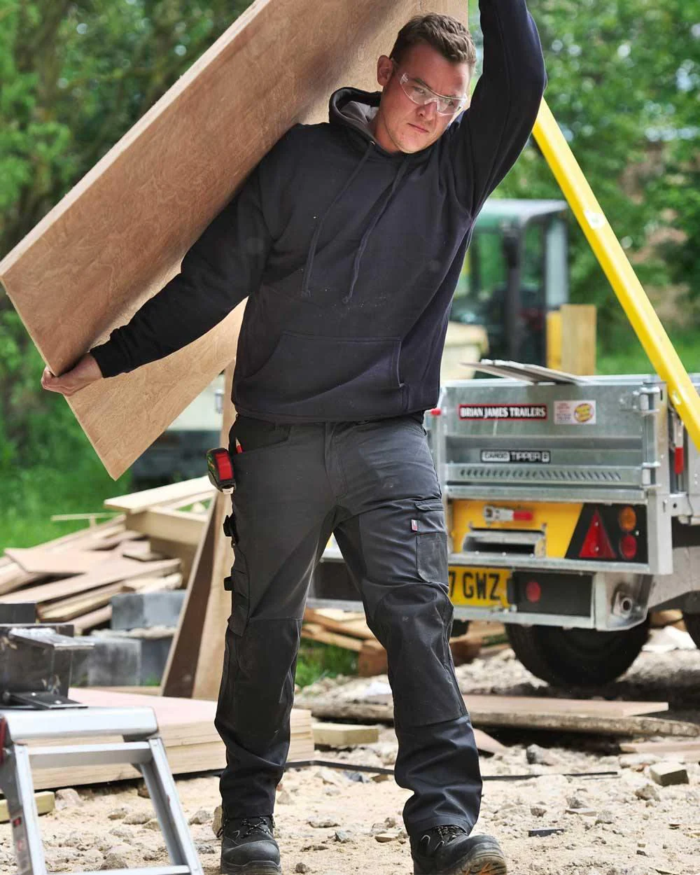 TuffStuff X-Motion Work Trousers - Image 4